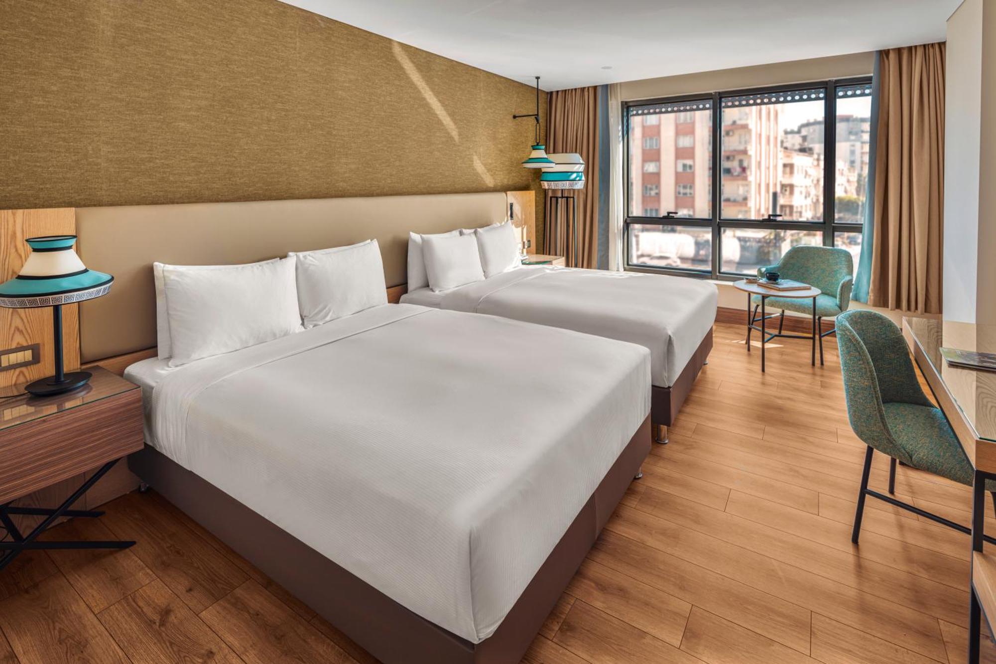 Doubletree By Hilton Antalya City Centre Kültér fotó Standard room
